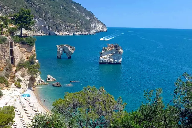 La Baia delle Zagare, uno dei luoghi più belli del Gargano in Puglia.