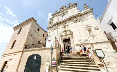 Chiesa di San Vito martire e Museo archeologico di Ostuni.