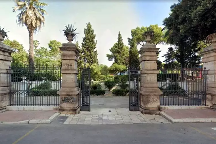 I Giardini Peripato con i loro 5 ettari di verde rappresentano una vera e propria oasi naturale nel centro di Taranto.