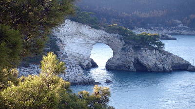 Arco di San Felice, chiamato anche Architiello.